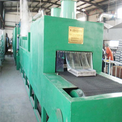 小型連續(xù)式氮氣保護鋁制散熱器釬焊爐